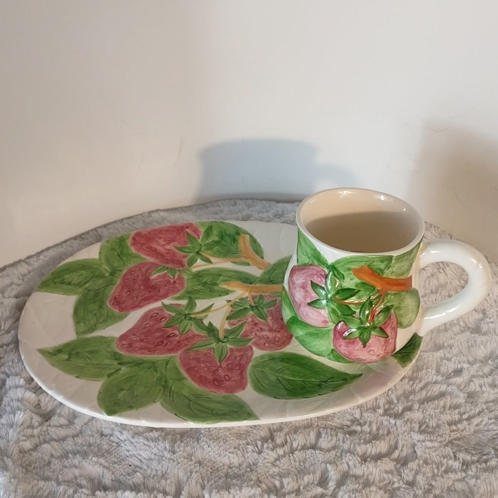 Vtg Fruit Du Jour by Stafford "Strawberry" Dessert Plate & Mug